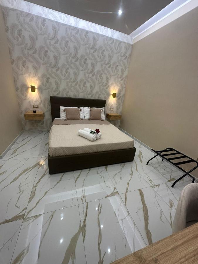 B&B Tre Regine 那不勒斯 外观 照片